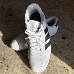 Adidas taekwondo sneaker